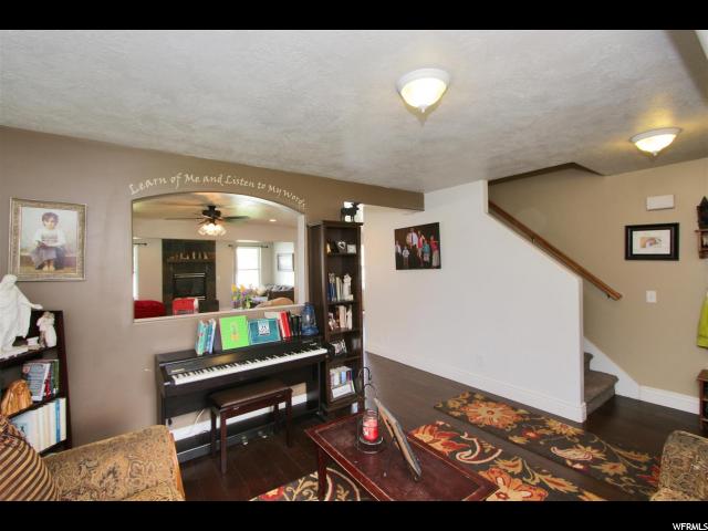 2233 N 830 W, West Bountiful, UT 84087