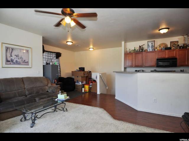 8437 S IVY GABLE DR, West Jordan, UT 84088