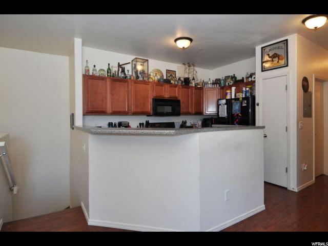 8437 S IVY GABLE DR, West Jordan, UT 84088