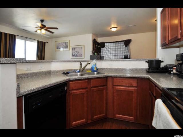 8437 S IVY GABLE DR, West Jordan, UT 84088