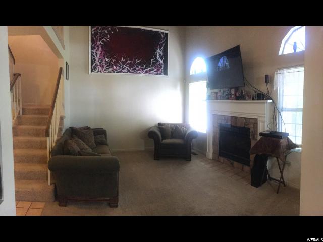 3042 W GREEN ACRE DR, West Jordan, UT 84088