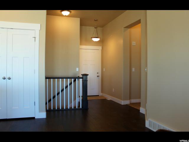 8042 S LARSEN MEADOWS LN, West Jordan, UT 84088