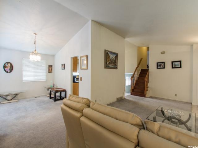 2211 E 10300 S, Sandy, UT 84092