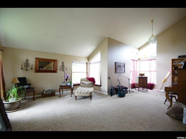 2042 E 11340 S, Sandy, UT 84092