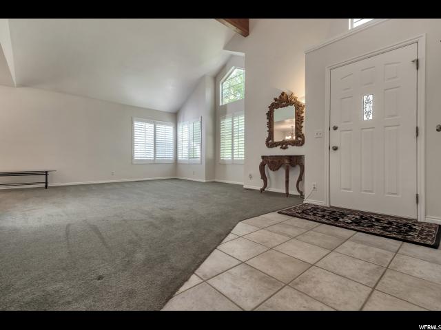 10054 S GRANITE CREST LN, Sandy, UT 84092