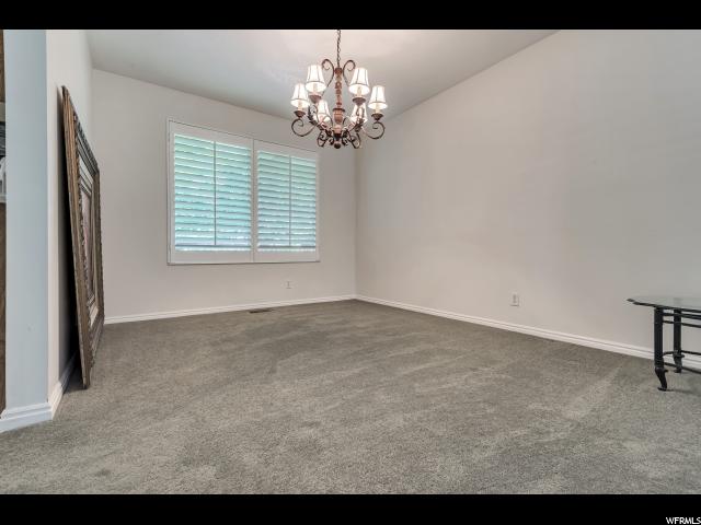 10054 S GRANITE CREST LN, Sandy, UT 84092