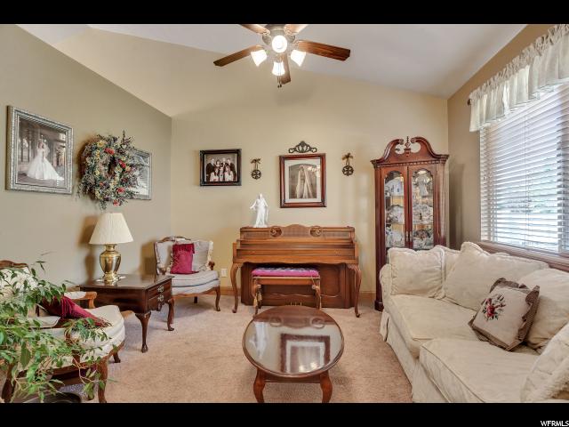 11306 SILVER CHARM LN, Sandy, UT 84092