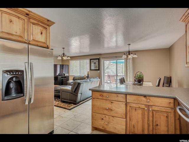 1720 E HIDDEN VALLEY CLUB DR, Sandy, UT 84092