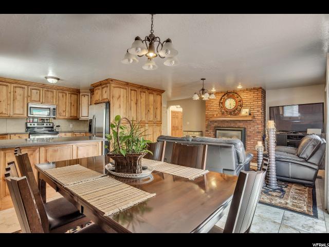 1720 E HIDDEN VALLEY CLUB DR, Sandy, UT 84092