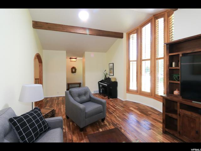 2458 E Granite Hills Cir S, Sandy, UT 84092