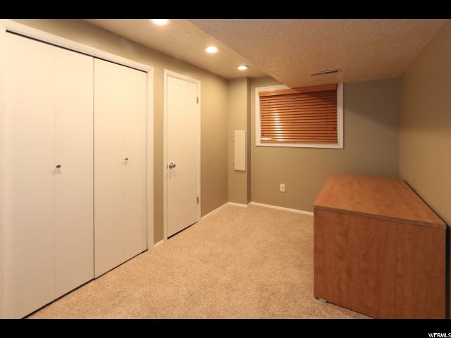 2458 E Granite Hills Cir S, Sandy, UT 84092