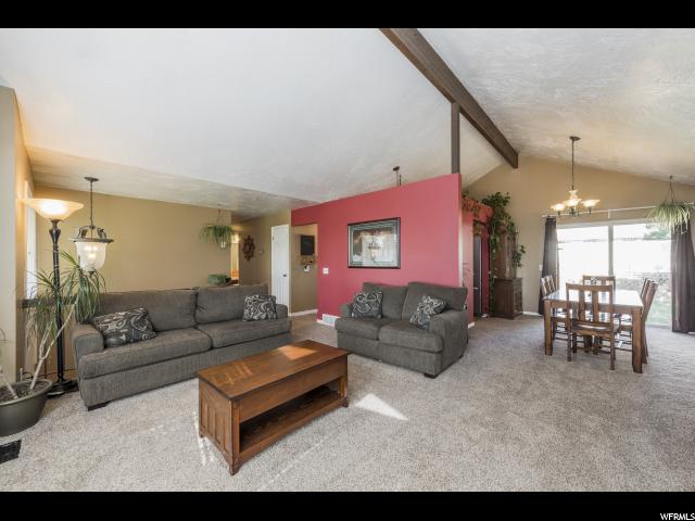 9033 S CHERBOURG PL E, Sandy, UT 84093