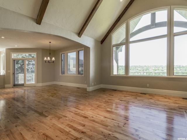 8362 S VIA RIVIERA WAY E, Cottonwood Heights, UT 84093