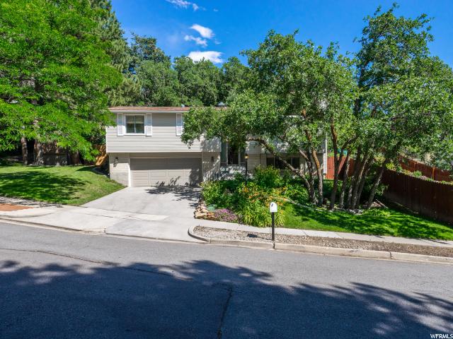 2600 E OAK CREEK DR S, Cottonwood Heights, UT 84093