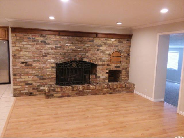 7532 S MICHELLE WAY E, Sandy, UT 84093