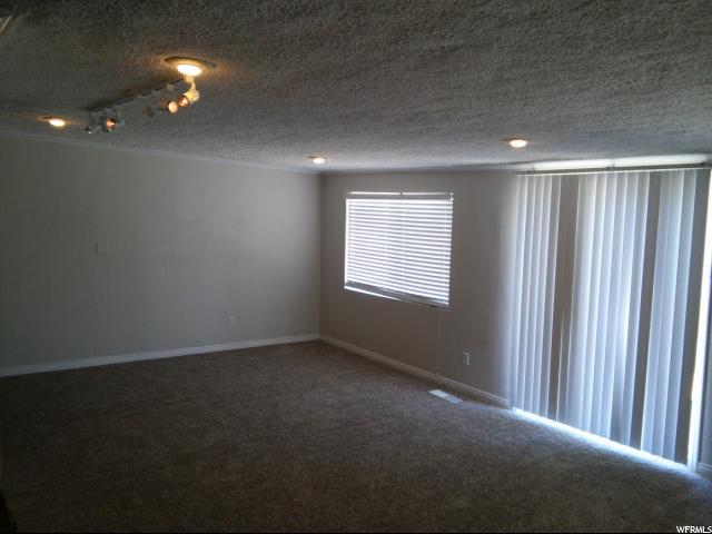 7532 S MICHELLE WAY E, Sandy, UT 84093