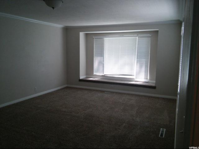7532 S MICHELLE WAY E, Sandy, UT 84093
