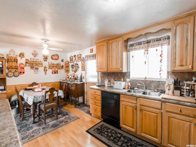 10480 S GODATIA LN, Sandy, UT 84094