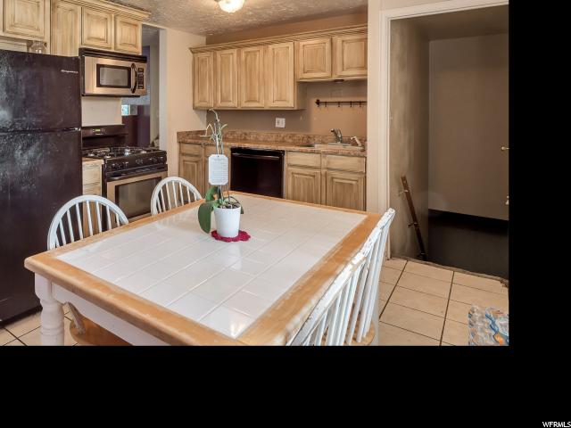 10254 S MARBLE ST E, Sandy, UT 84094