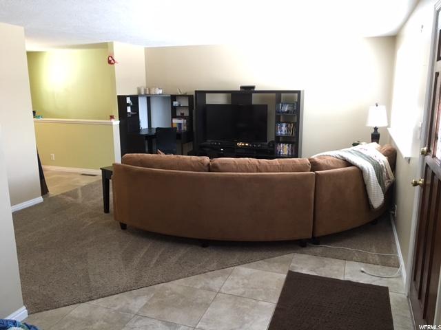9958 S TULIP DR. E, Sandy, UT 84094