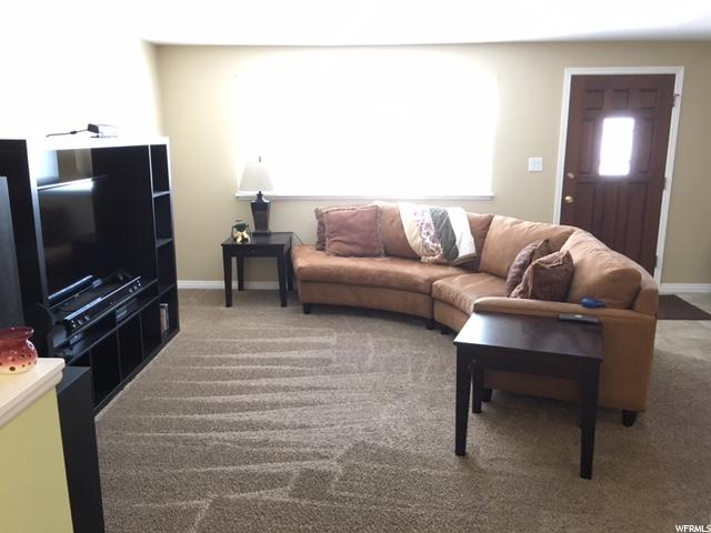 9958 S TULIP DR. E, Sandy, UT 84094