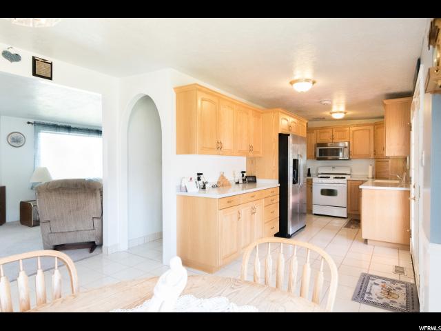 9985 S POPPY LN E, Sandy, UT 84094
