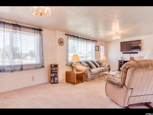 9985 S POPPY LN E, Sandy, UT 84094