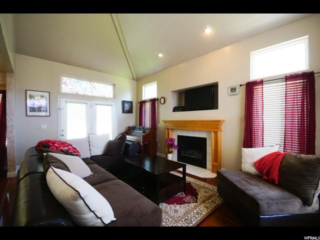 8370 S 745 E, Sandy, UT 84094