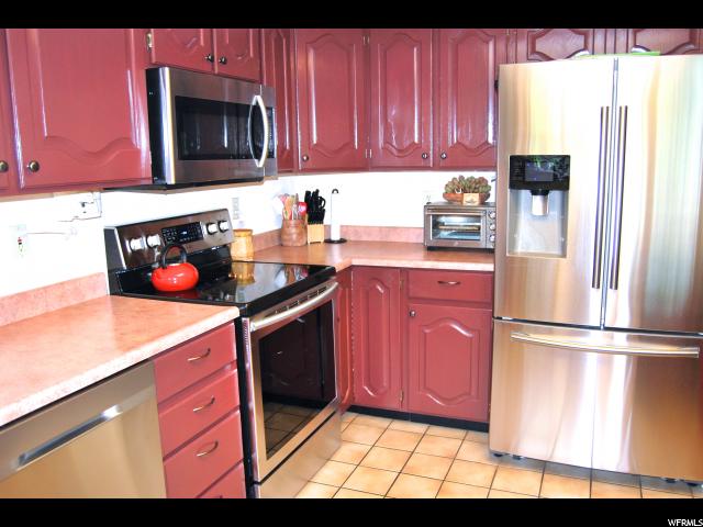 934 E 8475 S, Sandy, UT 84094