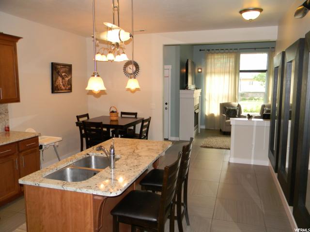 3802 W BROADWICK RD, South Jordan, UT 84095