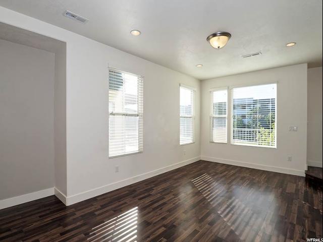 4871 W DAYBREAK PKWY #120 S, South Jordan, UT 84095