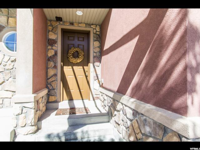 10992 S Maple Forest Way S, South Jordan, UT 84095