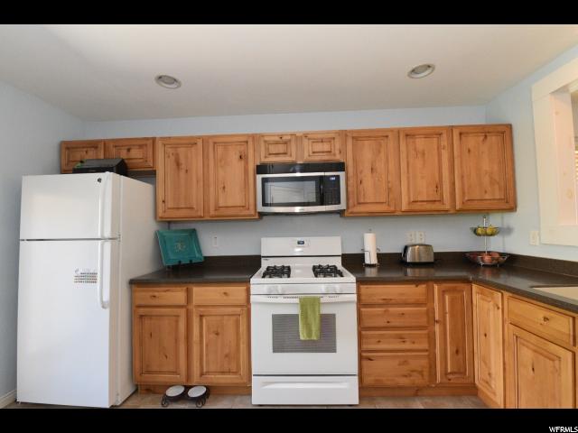 11754 S SUN TEA WAY W, South Jordan, UT 84095