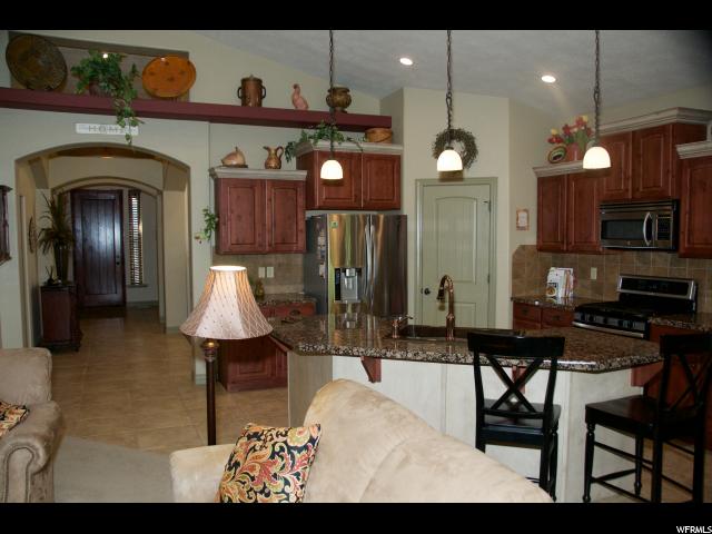 11079 S CADBURY DR W, South Jordan, UT 84095