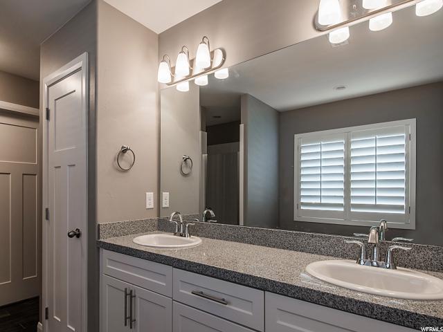 11234 S DEL ANDRAE LN, South Jordan, UT 84095