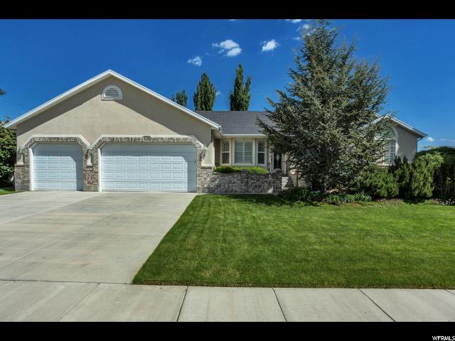 1008 W RAMBOUILLET DR, South Jordan, UT 84095