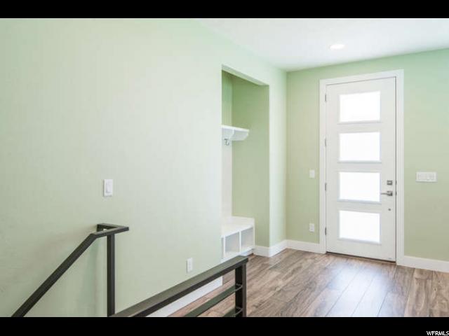 2069 W ARYA CT, South Jordan, UT 84095