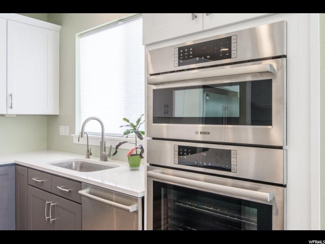 2069 W ARYA CT, South Jordan, UT 84095