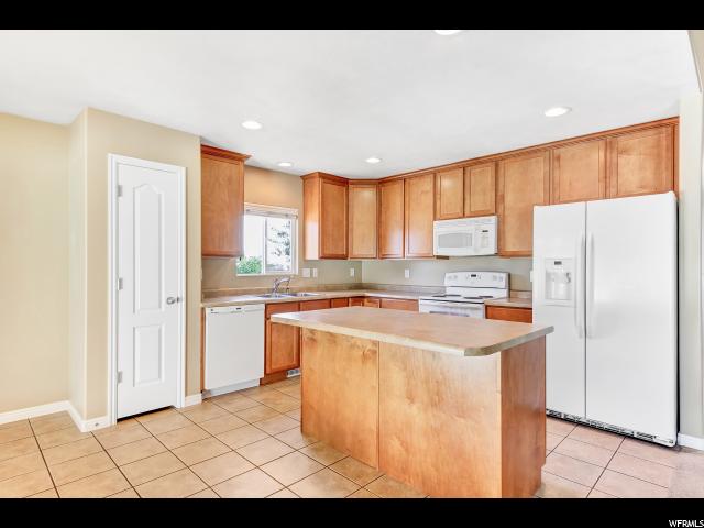 13734 S Vice Admiral DrW, Riverton, UT 84096