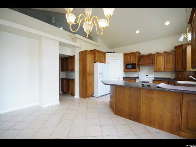 13867 S APRIL MOON Cv, Herriman, UT 84096
