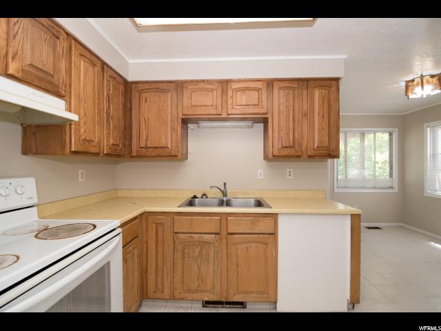 951 S 900 W, Salt Lake City, UT 84104