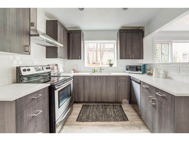 2689 S HIGHLAND DR, Salt Lake City, UT 84106