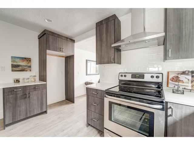 2689 S HIGHLAND DR, Salt Lake City, UT 84106
