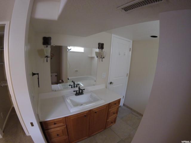 2128 E BRYAN AVE S, Salt Lake City, UT 84108