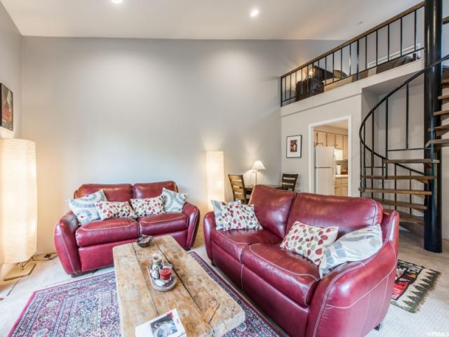 939 S DONNER WAY E, Salt Lake City, UT 84108