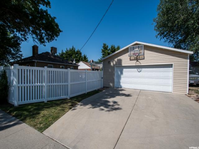 1987 E HOLLYWOOD AVE, Salt Lake City, UT 84108