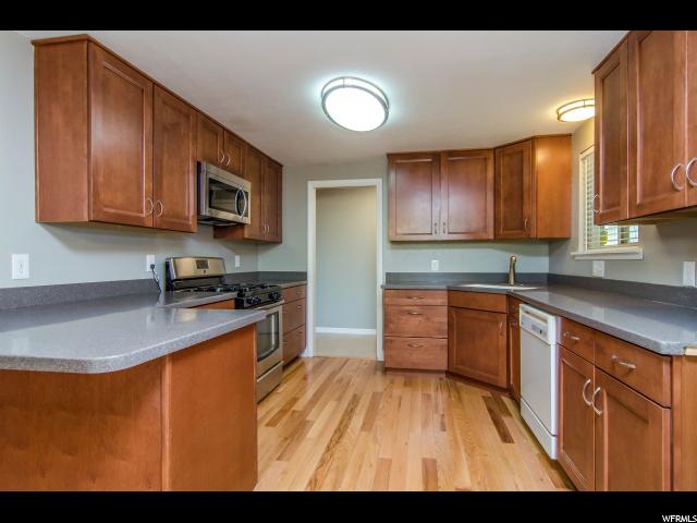 3450 S WESTWOOD DR, Salt Lake City, UT 84109