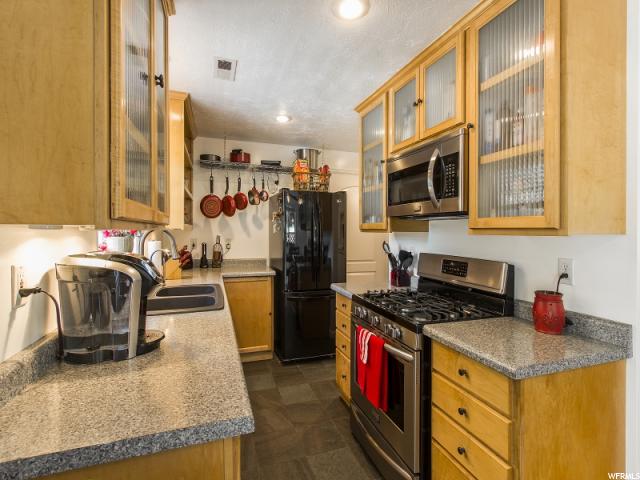 2555 S 400 E, Salt Lake City, UT 84115