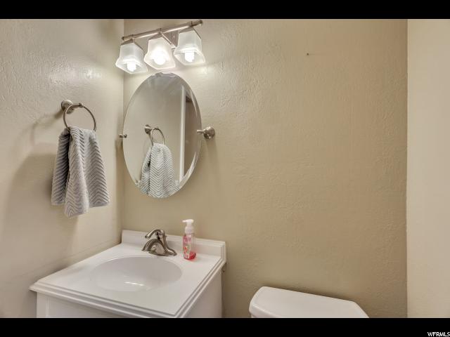 1859 E 4650 S, Holladay, UT 84117