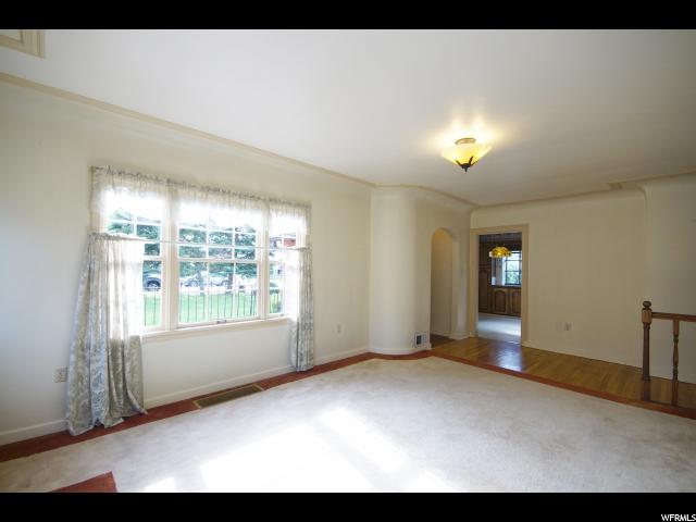 4640 S Locust Ln, Holladay, UT 84117